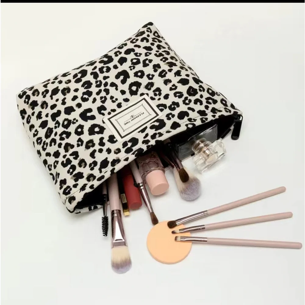 Creamy White Leopard Print Cosmetic Bag - Picture 2 of 3